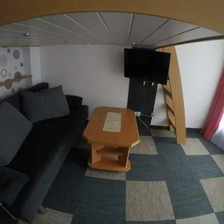 19 Apartment